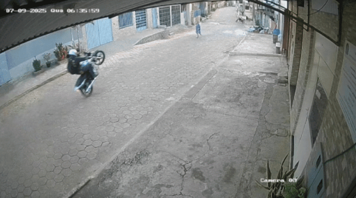 TRAGÉDIA EM ENGENHEIRO CALDAS: IDOSA MORRE ATROPELADA POR MOTOCICLISTA QUE FAZIA MANOBRA PERIGOSA