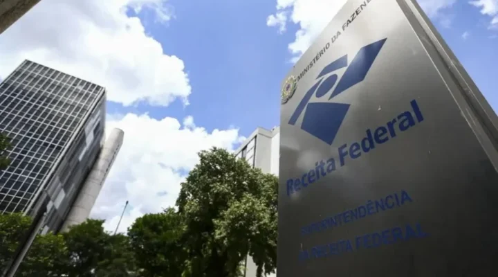 Receita equipara fintechs a bancos: o que muda com a nova norma da RFB